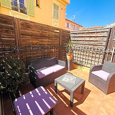 Berlioz Terrasse